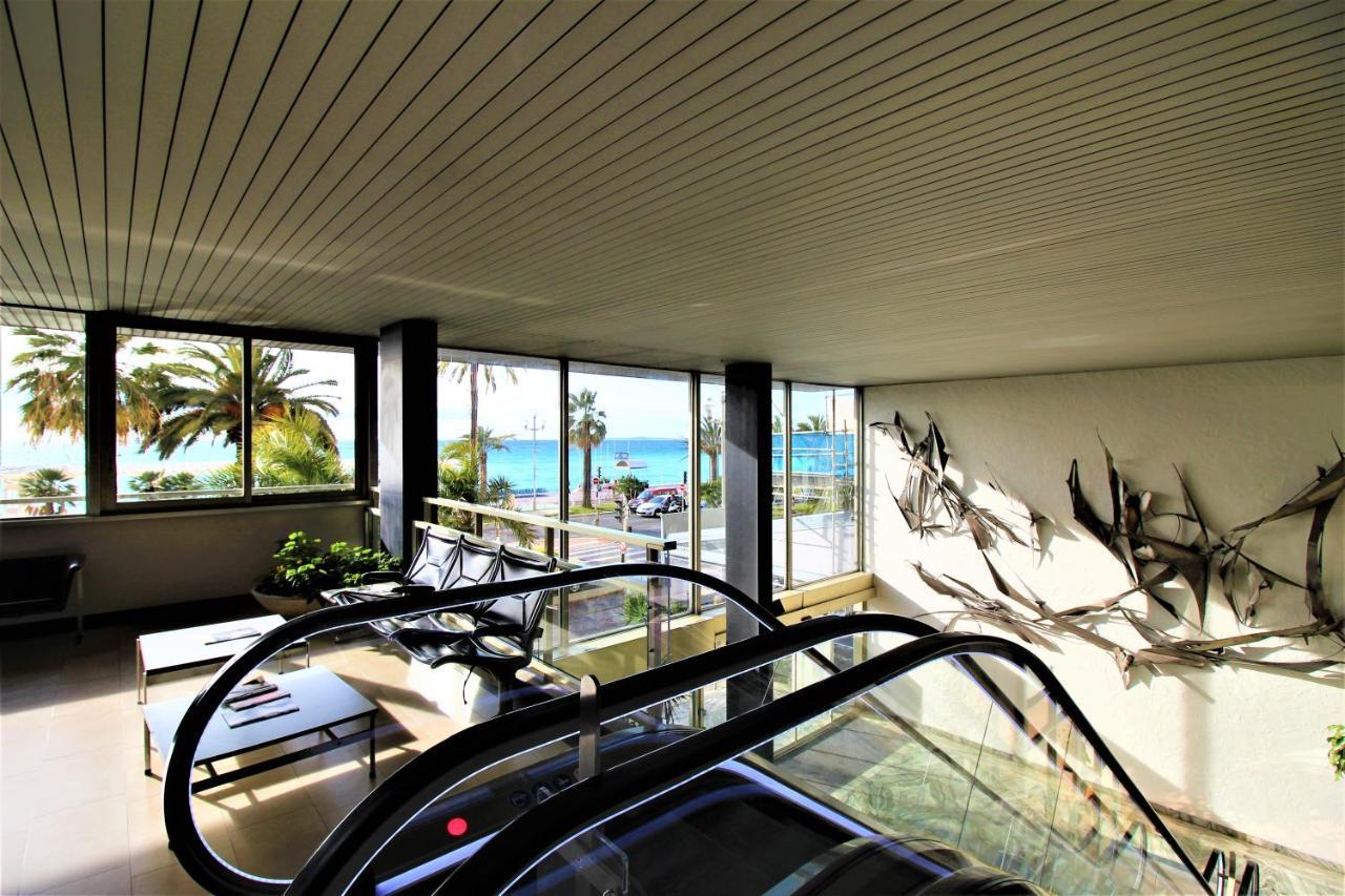 Studio Royal Lux By Booking Guys Apartment Nice Exterior photo
